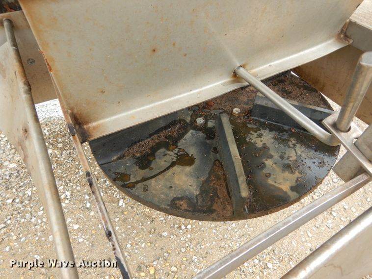 image for item GV9215 2002 International 2554  dump truck