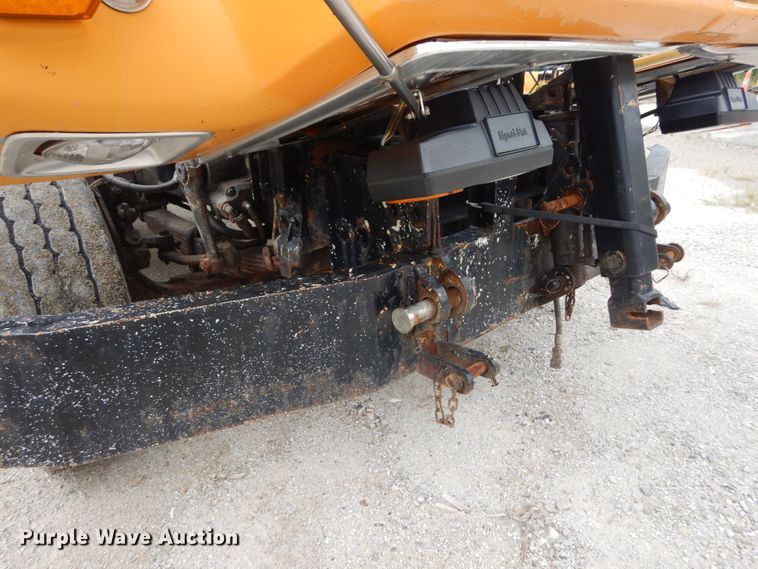 image for item GV9215 2002 International 2554  dump truck