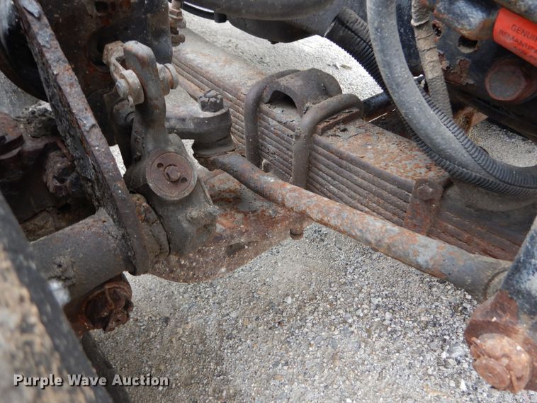 image for item GV9215 2002 International 2554  dump truck