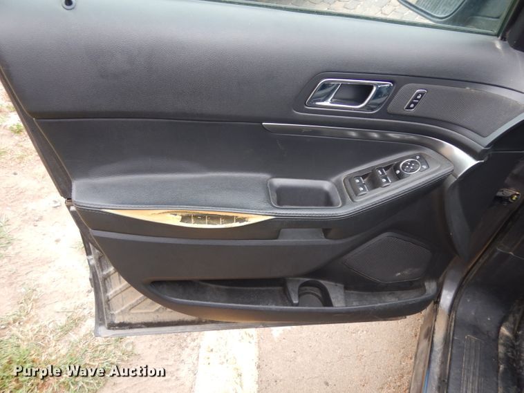 image for item HA9465 2014 Ford Explorer Police Interceptor  SUV