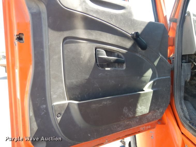 image for item HA9469 2012 International WorkStar 7500  dump truck