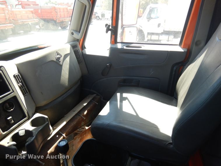 image for item HA9469 2012 International WorkStar 7500  dump truck