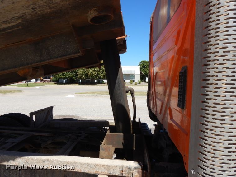 image for item HA9469 2012 International WorkStar 7500  dump truck