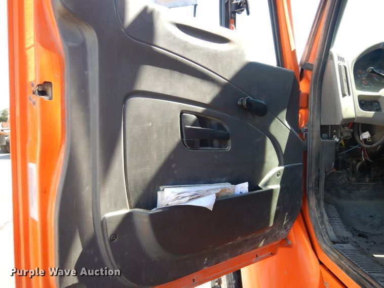 image for item HA9470 2012 International WorkStar 7500  dump truck