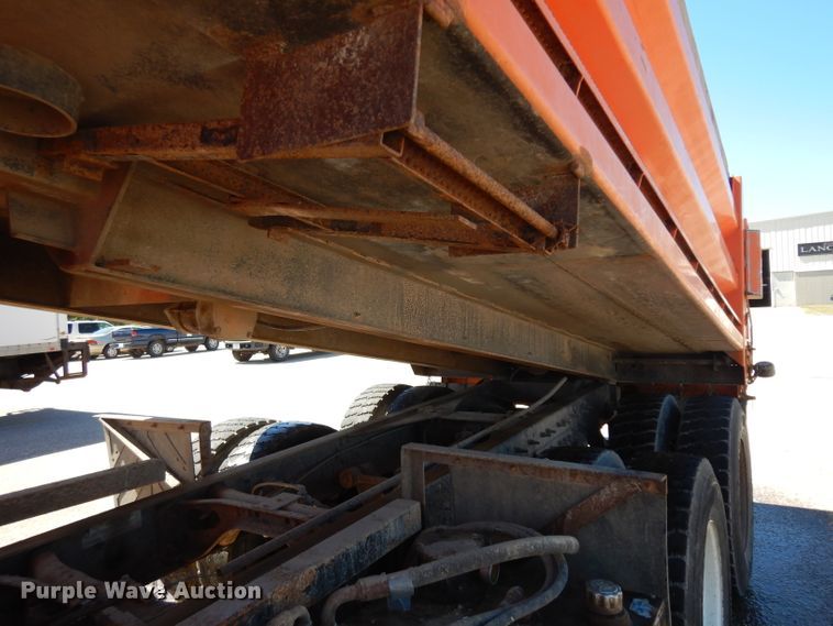 image for item HA9470 2012 International WorkStar 7500  dump truck