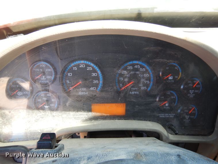 image for item HA9471 2010 International WorkStar 7300  dump truck