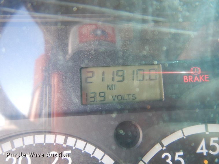 image for item HA9472 2006 Sterling L-Line  dump truck