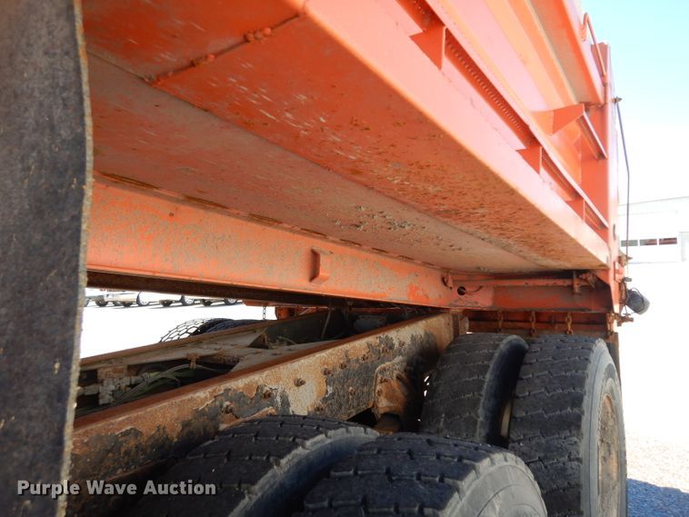 image for item HA9472 2006 Sterling L-Line  dump truck