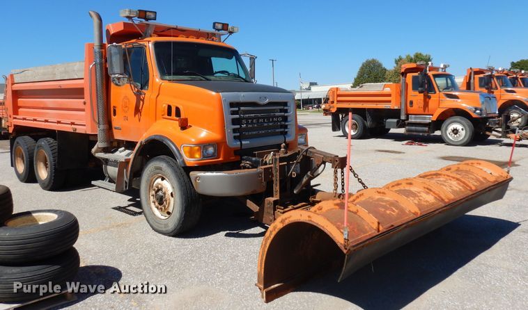 image for item HA9473 2006 Sterling LT7500  dump truck