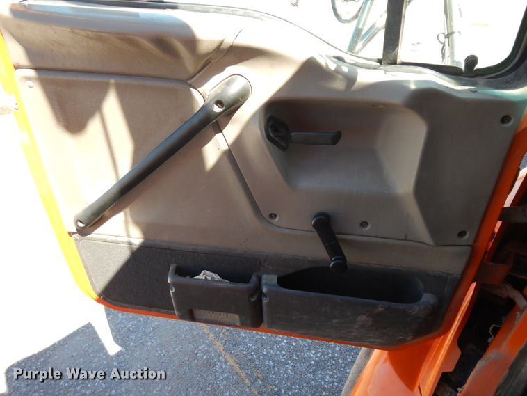 image for item HA9473 2006 Sterling LT7500  dump truck