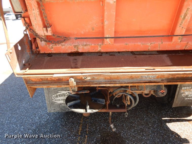 image for item HA9473 2006 Sterling LT7500  dump truck