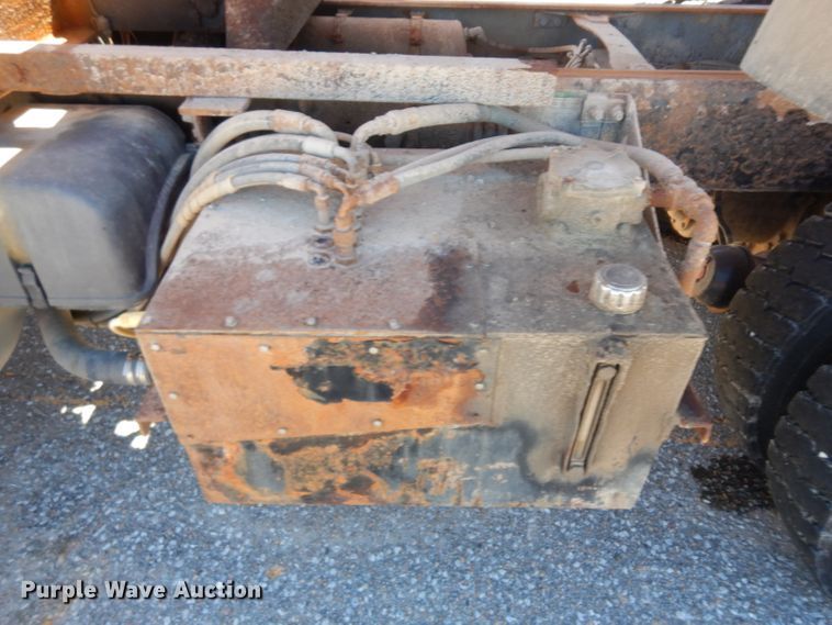 image for item HA9473 2006 Sterling LT7500  dump truck