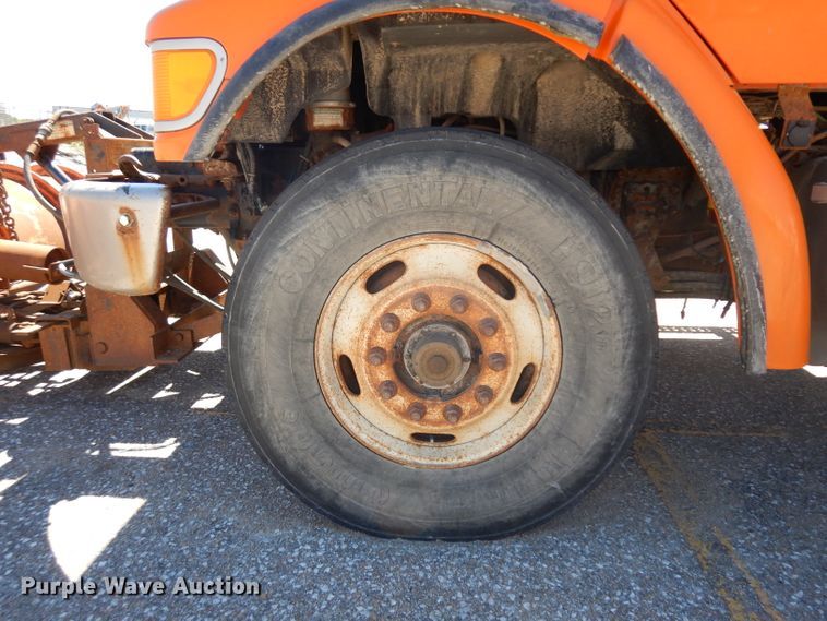 image for item HA9473 2006 Sterling LT7500  dump truck