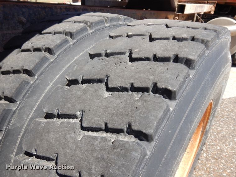 image for item HA9473 2006 Sterling LT7500  dump truck