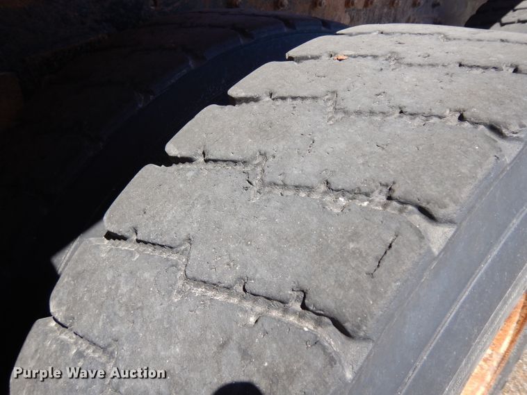 image for item HA9473 2006 Sterling LT7500  dump truck