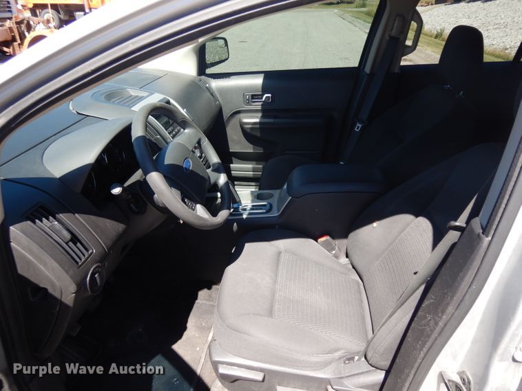 image for item HA9477 2010 Ford Edge  SUV