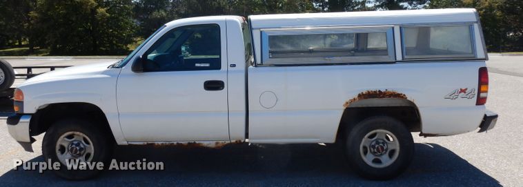 image for item HA9478 2001 GMC Silverado 1500  pickup truck