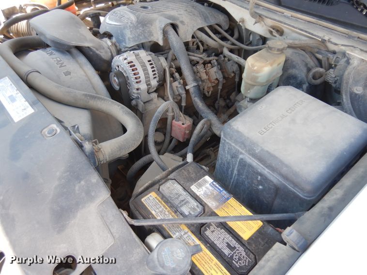 image for item HA9478 2001 GMC Silverado 1500  pickup truck