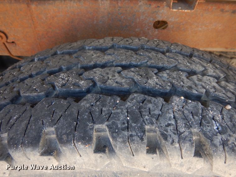 image for item HA9478 2001 GMC Silverado 1500  pickup truck