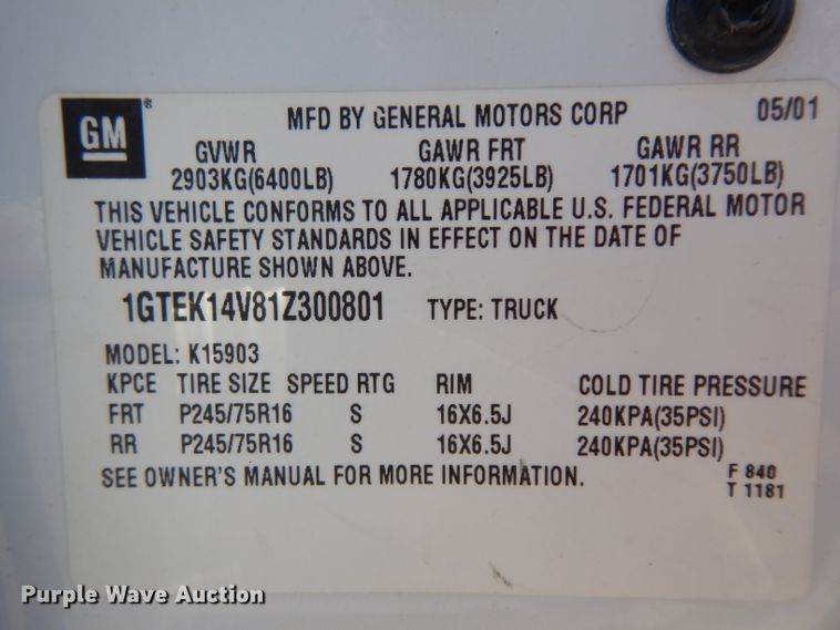 image for item HA9478 2001 GMC Silverado 1500  pickup truck