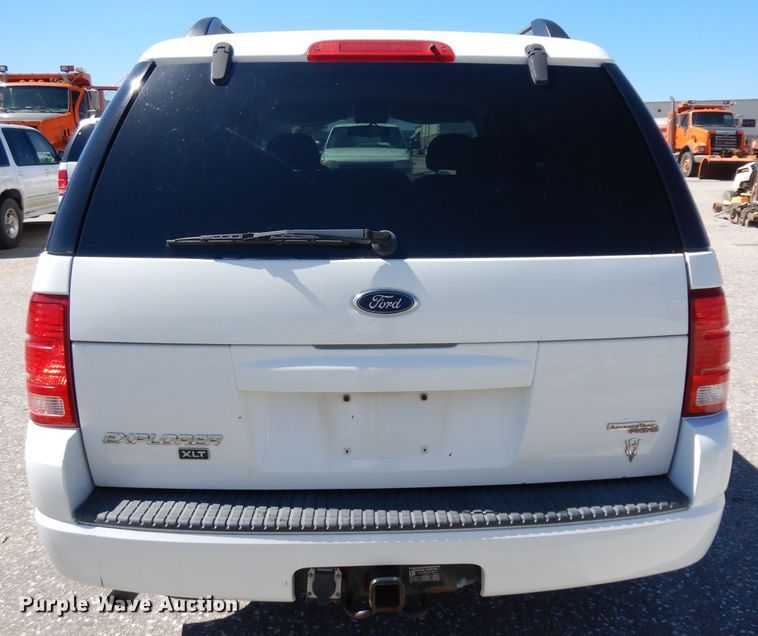 image for item HA9479 2005 Ford Explorer  SUV