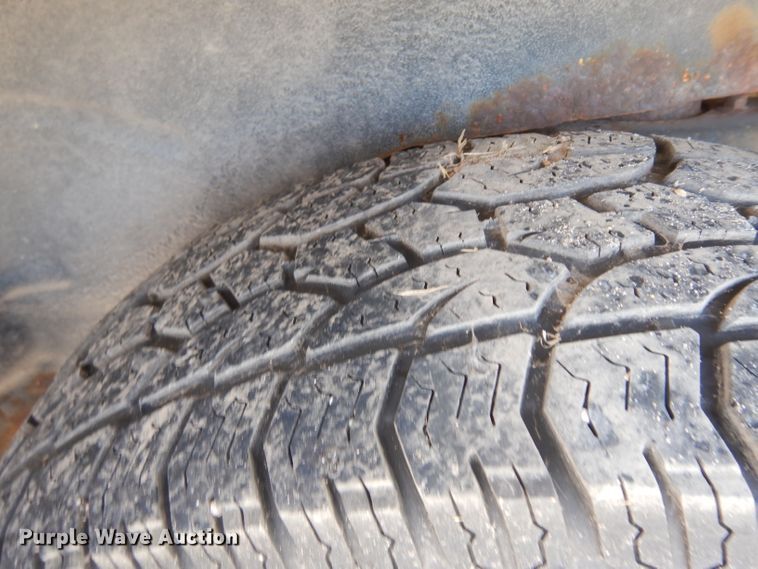 image for item HA9479 2005 Ford Explorer  SUV