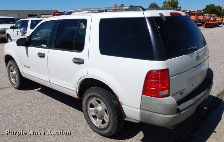 image for item HA9481 2002 Ford Explorer  SUV