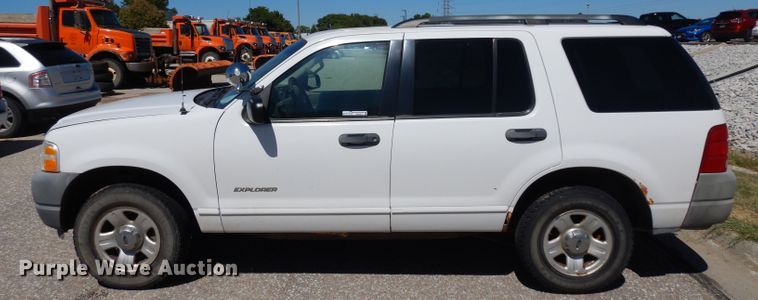 image for item HA9481 2002 Ford Explorer  SUV