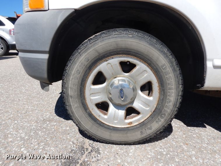 image for item HA9481 2002 Ford Explorer  SUV