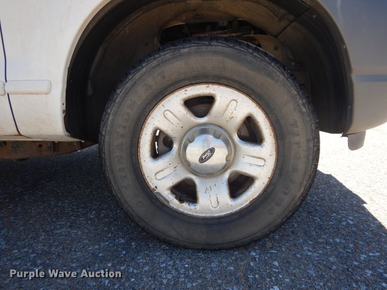 image for item HA9481 2002 Ford Explorer  SUV