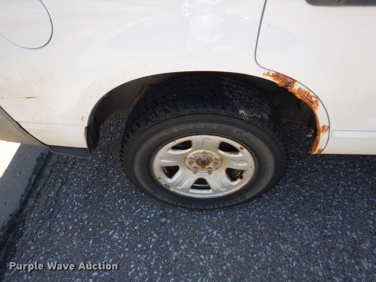 image for item HA9481 2002 Ford Explorer  SUV