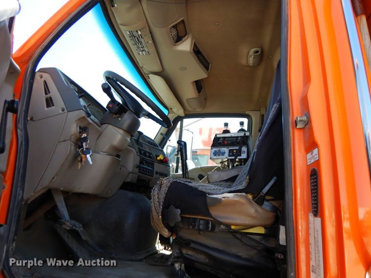 image for item HA9482 2005 Sterling LT7500  dump truck