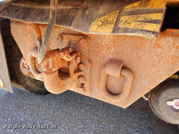 image for item HA9482 2005 Sterling LT7500  dump truck