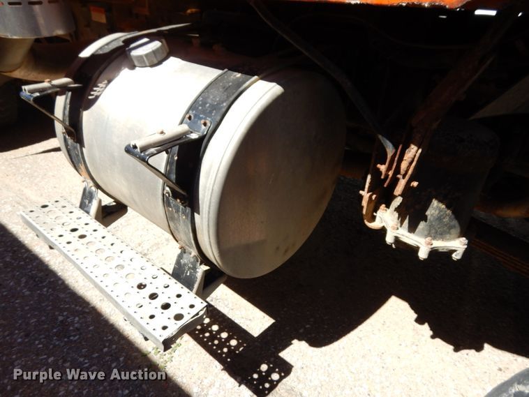 image for item HA9482 2005 Sterling LT7500  dump truck