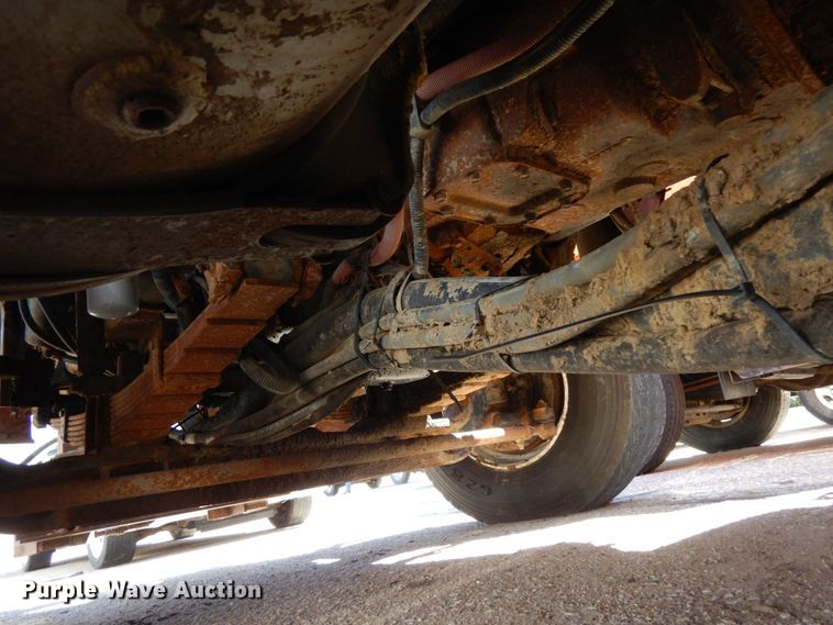 image for item HA9482 2005 Sterling LT7500  dump truck