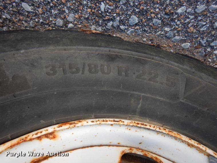 image for item HA9482 2005 Sterling LT7500  dump truck