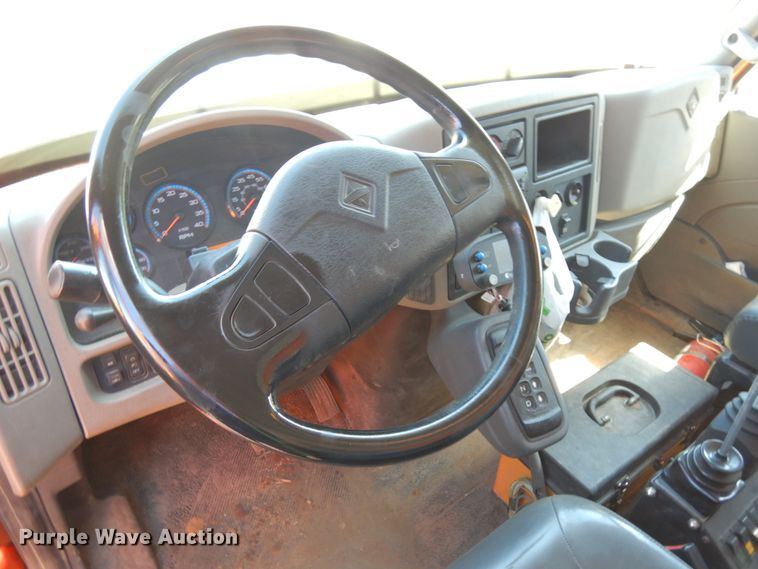 image for item HA9484 2012 International WorkStar 7500  dump truck