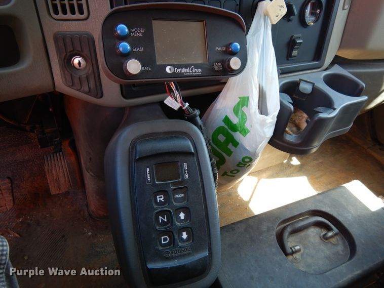 image for item HA9484 2012 International WorkStar 7500  dump truck