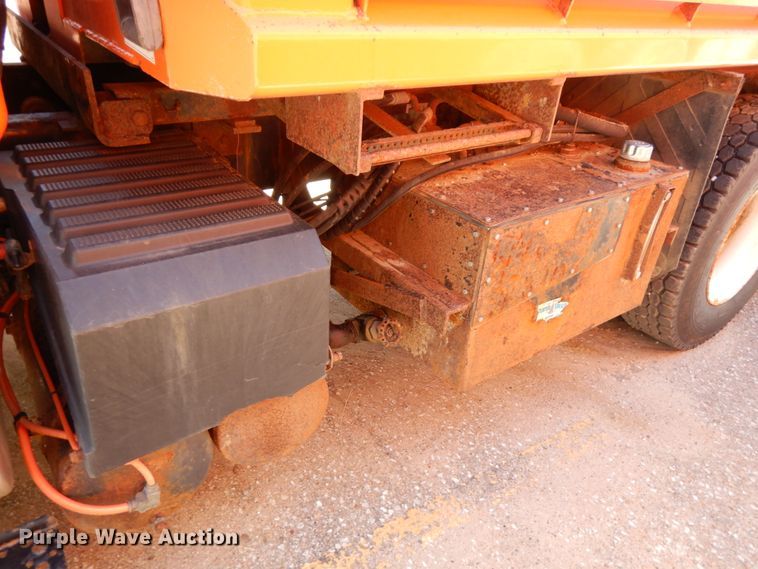 image for item HA9484 2012 International WorkStar 7500  dump truck