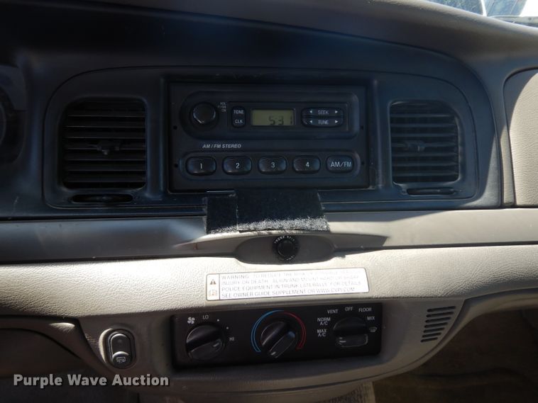 image for item HA9485 2008 Ford Crown Victoria Police Interceptor