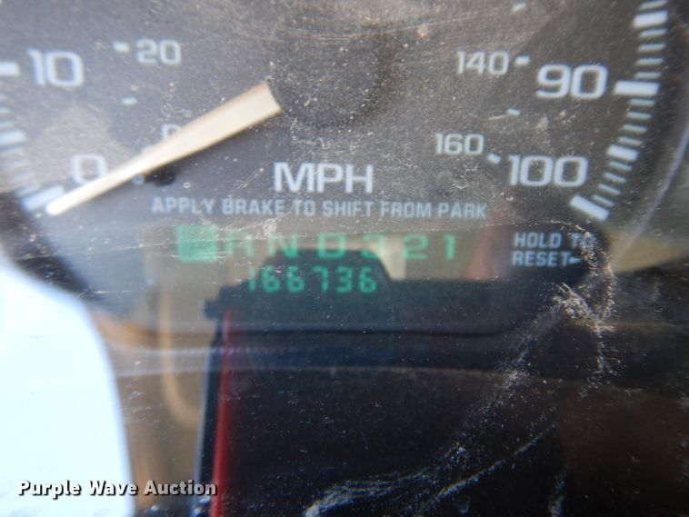 image for item HA9486 2001 GMC Sierra 1500  pickup truck