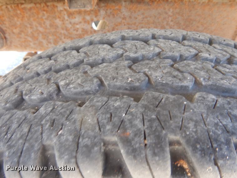 image for item HA9486 2001 GMC Sierra 1500  pickup truck