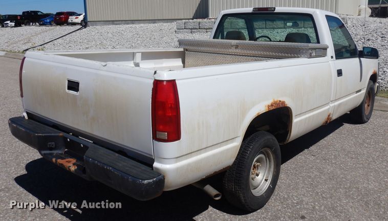 image for item HA9488 1997 GMC Sierra 1500  pickup truck