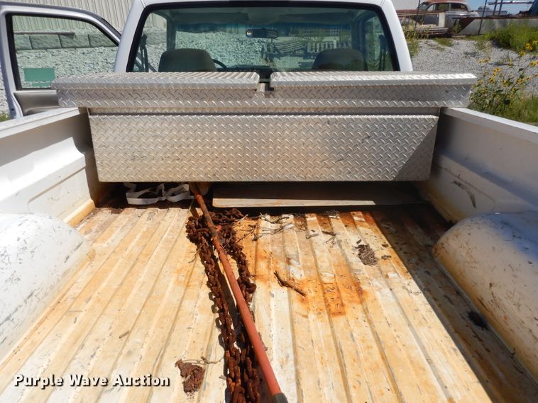 image for item HA9488 1997 GMC Sierra 1500  pickup truck