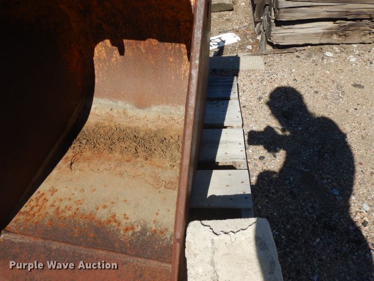 image for item HA9489 23"W excavator bucket
