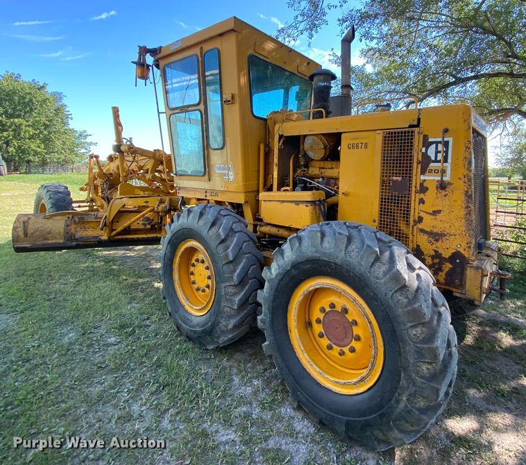 image for item HA9550 1983 Caterpillar 120G  motor grader