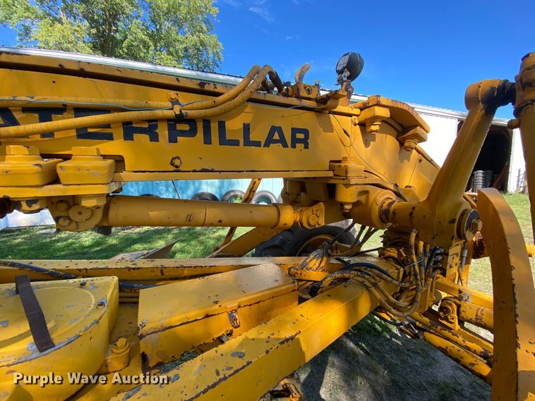 image for item HA9550 1983 Caterpillar 120G  motor grader