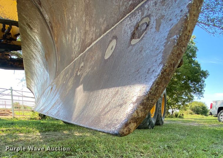 image for item HA9550 1983 Caterpillar 120G  motor grader