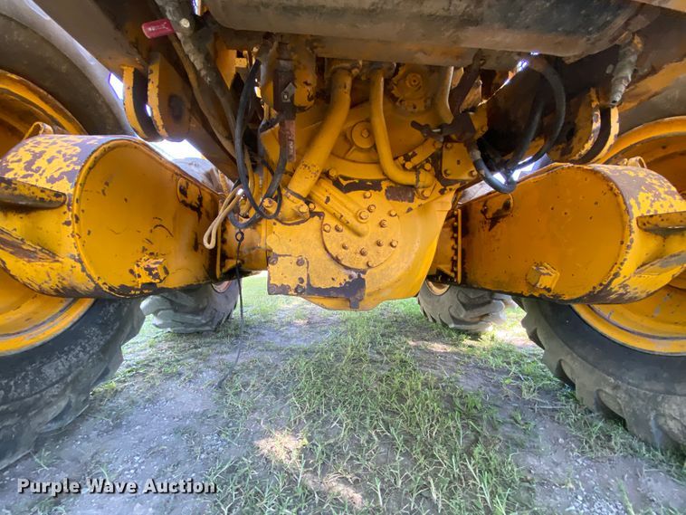 image for item HA9550 1983 Caterpillar 120G  motor grader