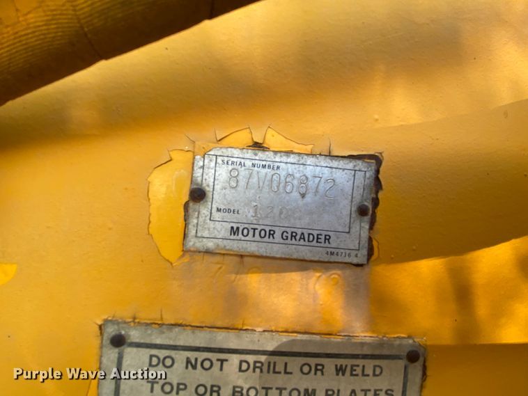 image for item HA9550 1983 Caterpillar 120G  motor grader